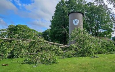Newberry Country Club badly damaged by wind