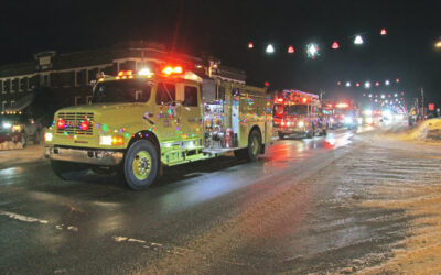 Christmas in Newberry, a parade of lights