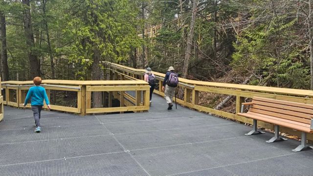 New 1,100-foot accessible boardwalk opens at Tahquamenon Falls