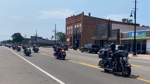 Hundreds of motorcycles to ride from Hell to Paradise